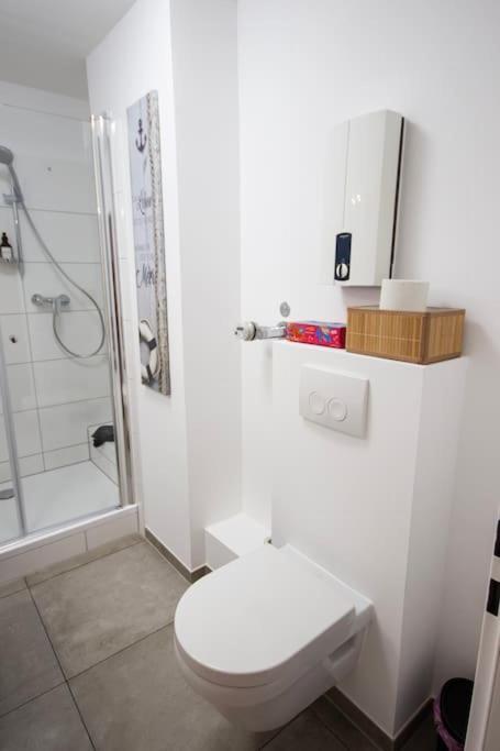 Fabrikdesign Dueren Apartment Duren Bagian luar foto