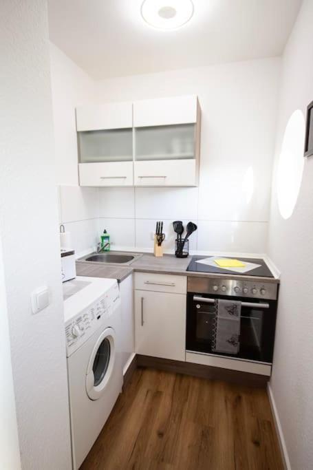 Fabrikdesign Dueren Apartment Duren Bagian luar foto