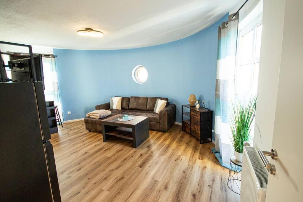 Fabrikdesign Dueren Apartment Duren Bagian luar foto